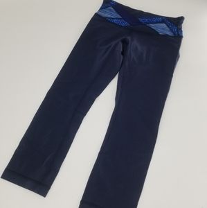 Lululemon Cropped Dark Blue Yoga Leggings